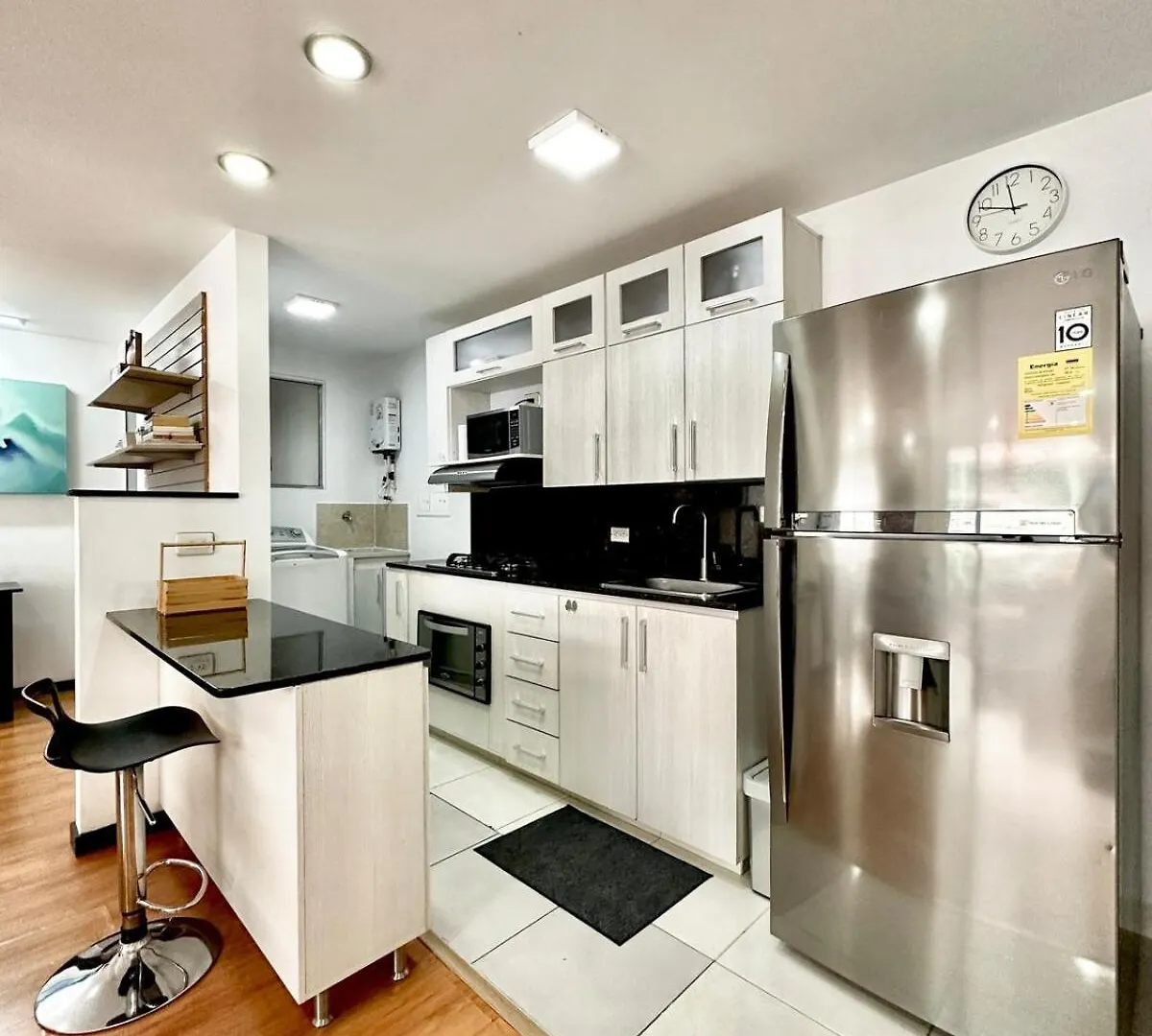 Hermoso Apartamento En El Poblado 메딜린 아파트