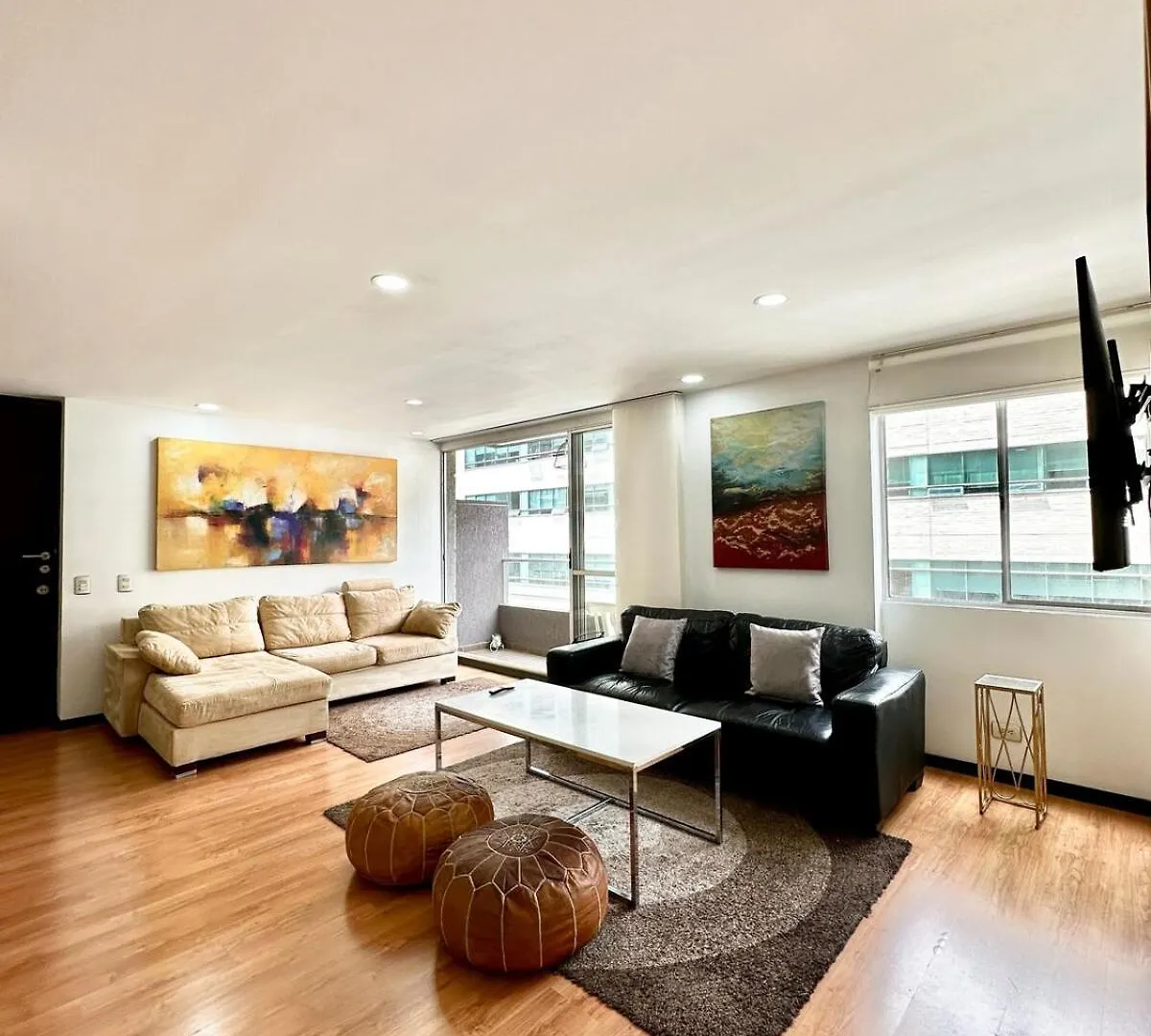Hermoso Apartamento En El Poblado 메딜린